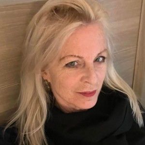 Meet your Posher, Nancy